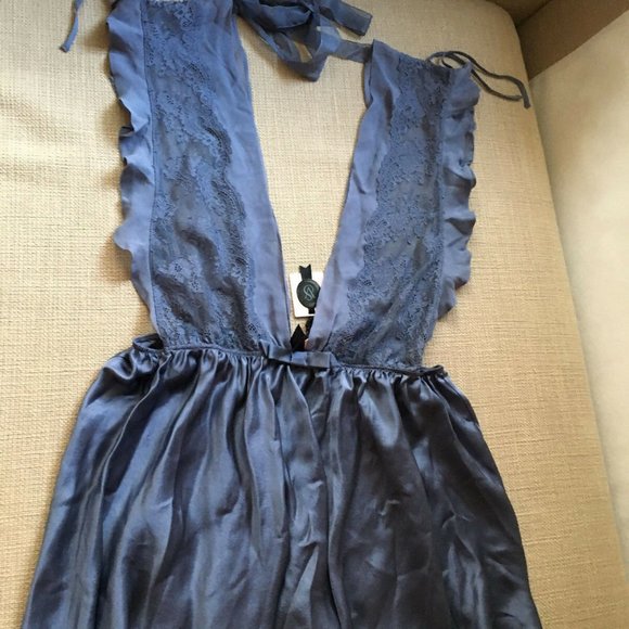 Victoria's Secret Designer Collection Silk Babydol - Picture 7 of 8